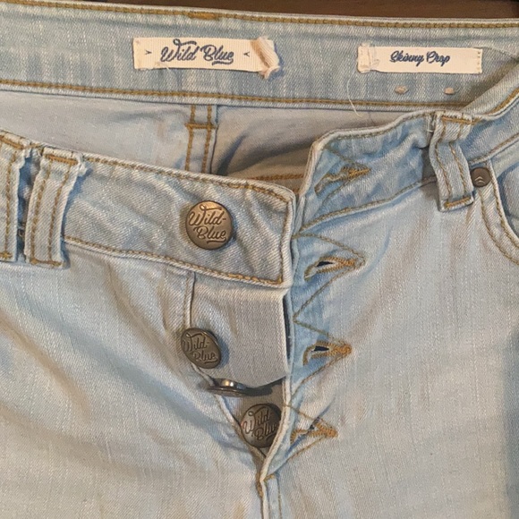 1. Wild blues stretch light blue jeans - Picture 3 of 3